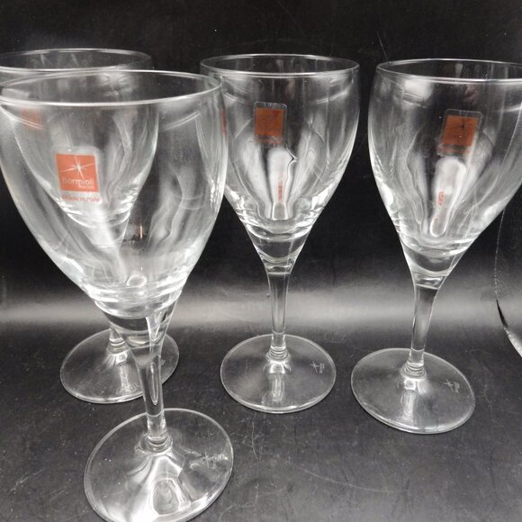4 Luigi Bormioli Rocco 8oz Michelangelo Wine Glasses/ Etched Foot - Picture 1 of 3